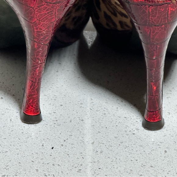 DONALD J PLINER COUTURE TIFF Leopard Calf Hair Peep Toe Pumps Heels 6M - Picture 11 of 12